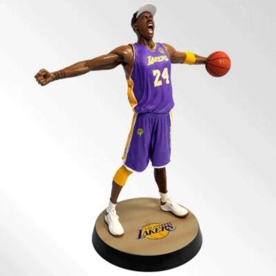 New Basketball Star Lakers Kobe Bryant Roaring 34cm Pvc Figure Statue Boxed Gift