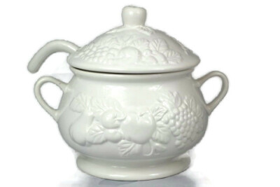 Tabletops Gallery White Earthenware Nature Embossed 3 Pc Soup Tureen Bowl 6''