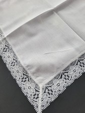 Vintage Ladies Hankie White Lace