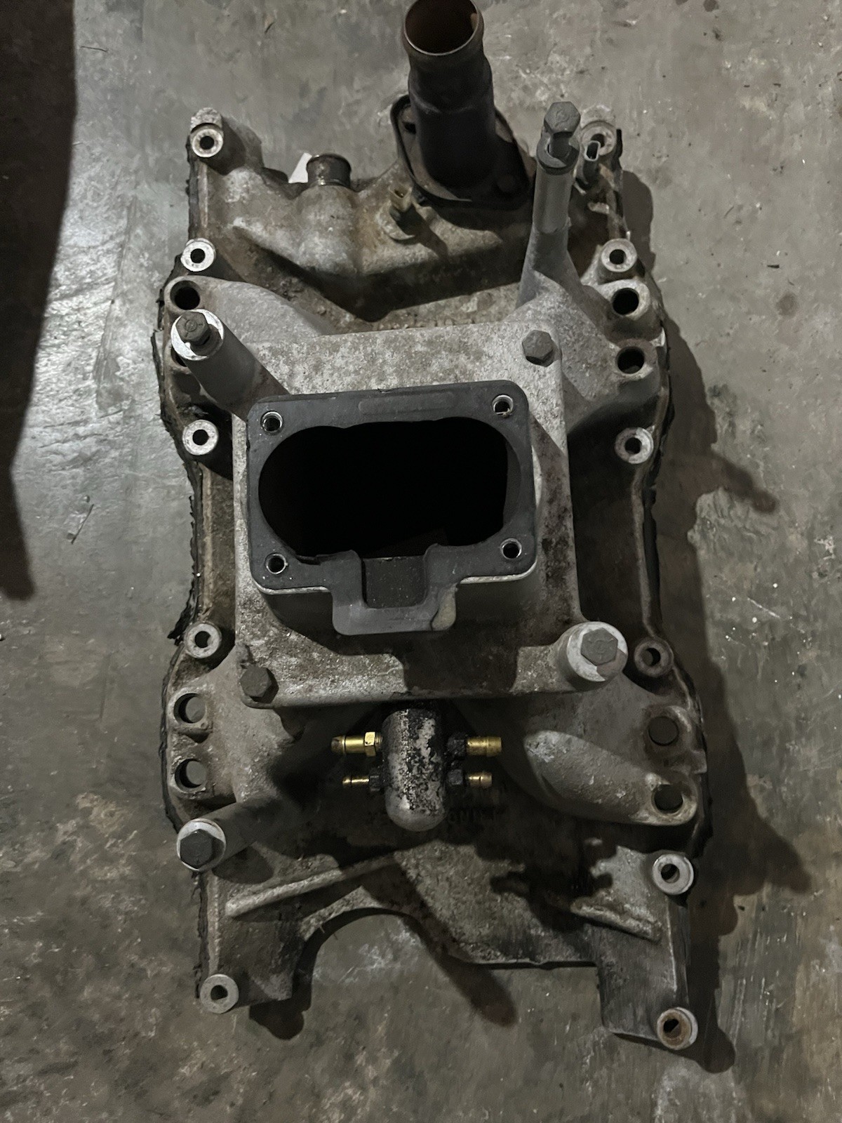 Mopar Performance M1 5.2 318 360 408 Stroker 5.9 magnum intake manifold P5249816