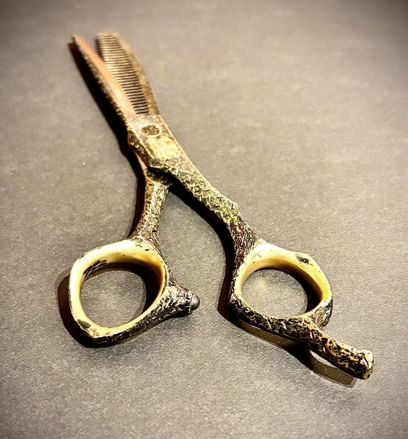 Mizutani Scissors Schorem Master Brutalist Blending Thinning Hair Shears Japan