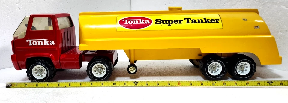 Camión remolque tractor súper cisterna Tonka 26" vintage años 70 acero prensado, limpio Foto 2 de 4