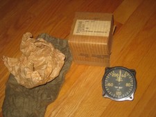 NOS Rare Vintage Aircraft Airplane Airspeed Indicator Gauge 40-200 MPH, US Gauge