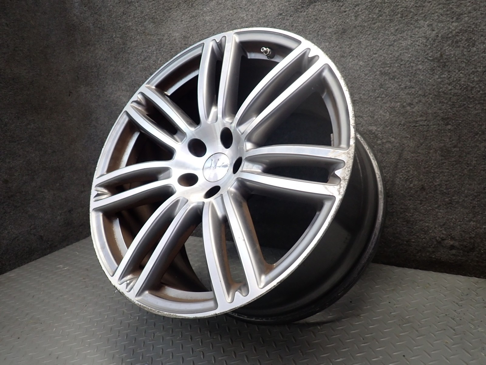 Maserati Quattroporte 2014-2021 Wheel