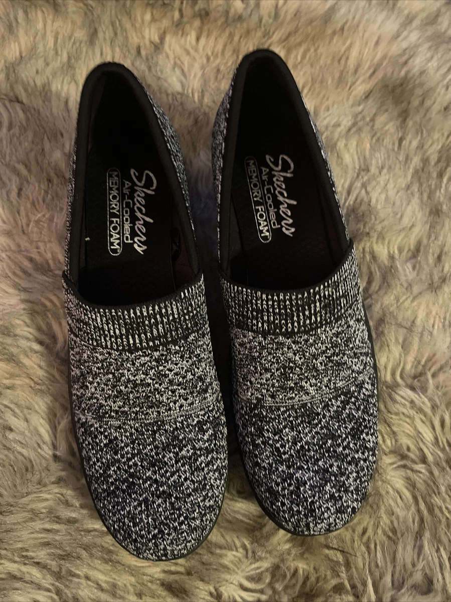 Sketcher stretch sale