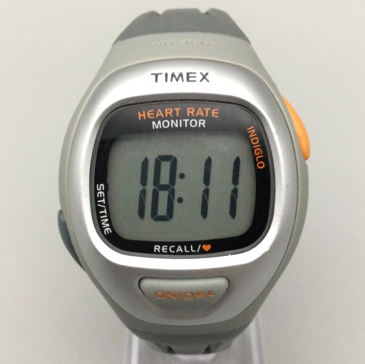 Digital watch with heart rate clearance monitor