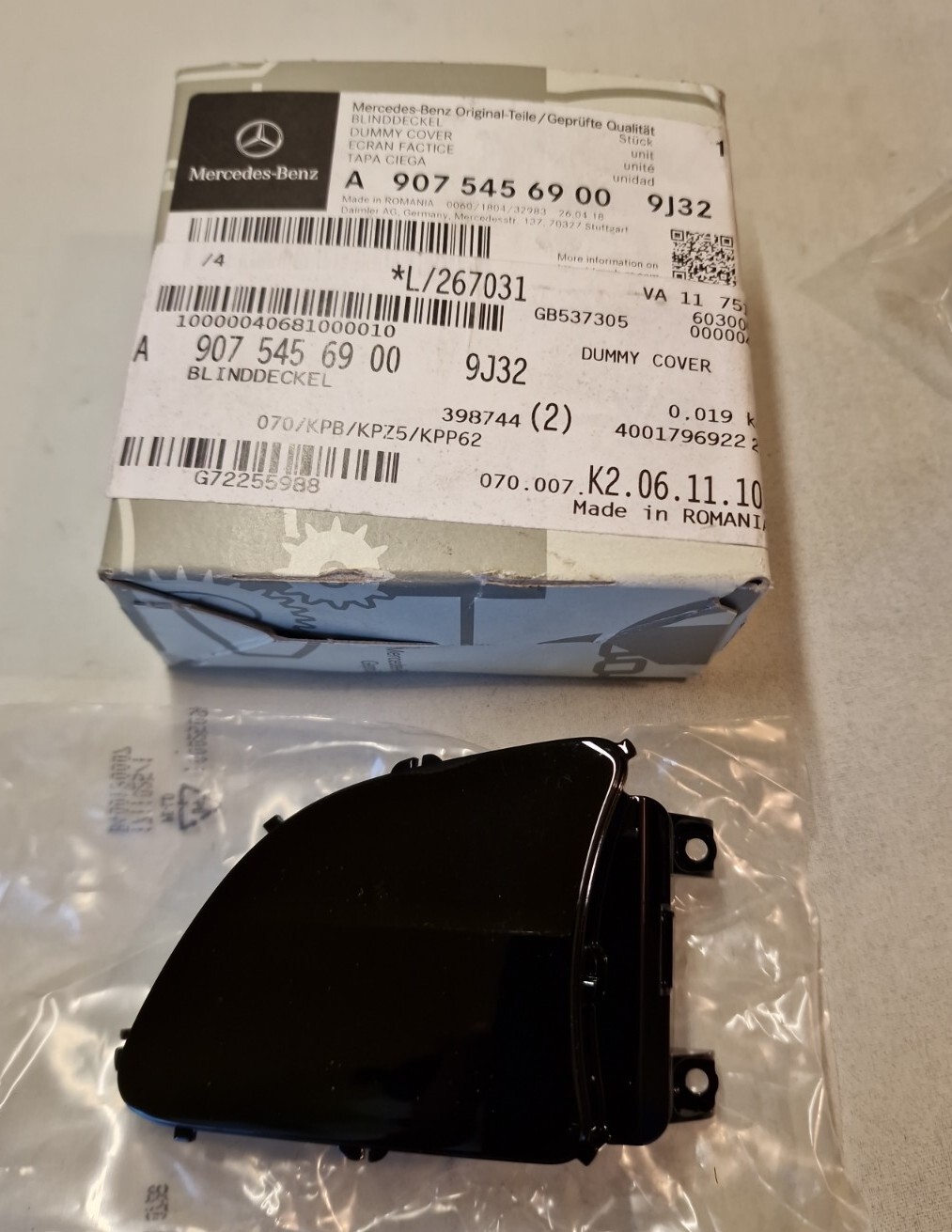 A9075456900 MERCEDES DUMMY COVER BRAND NEW GENUINE PART TOP  