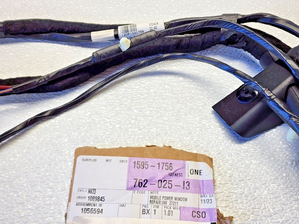 Conjunto de arnés de cableado genuino OEM para Cadillac DTS 2006-2007 trasero derecho Foto 3 de 4