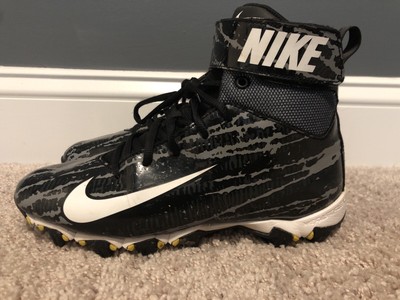 nike strike football cleats