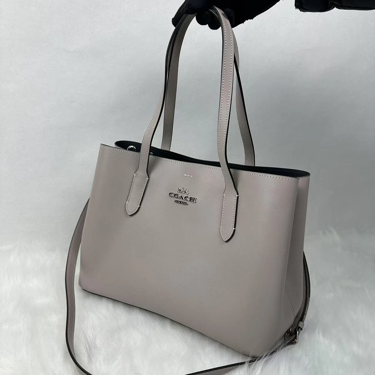 Coach Avenue tracolla a tracolla in pelle grigia doppia faccia F48733 nuova con etichetta