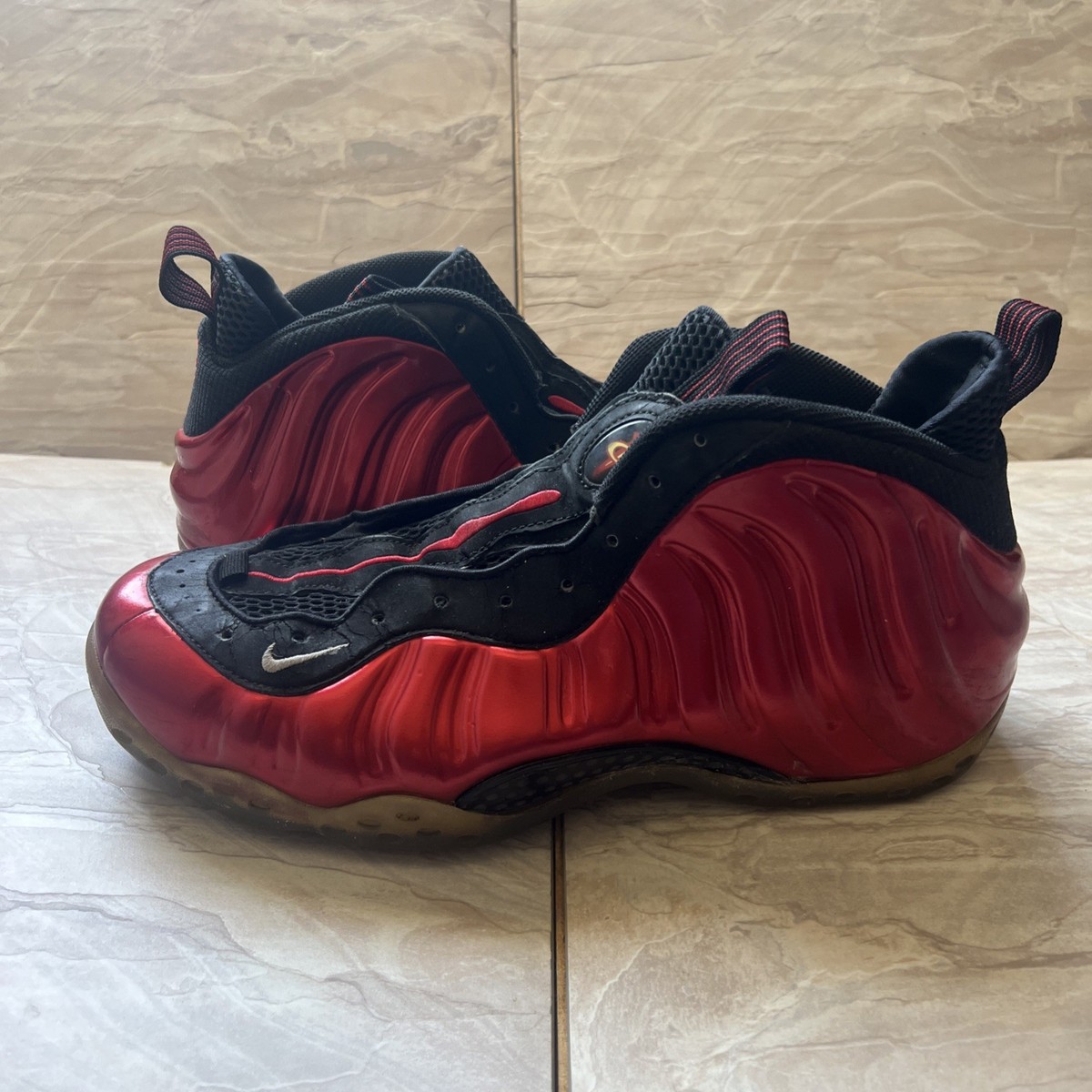 Size 9.5 Nike Air Foamposite One 2012 Metallic Red 314996  display picture 1