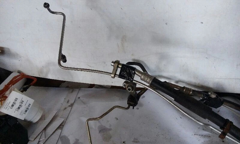 GMC Canyon 2005 mangueras de aire acondicionado 3,5 litros Foto 2 de 4