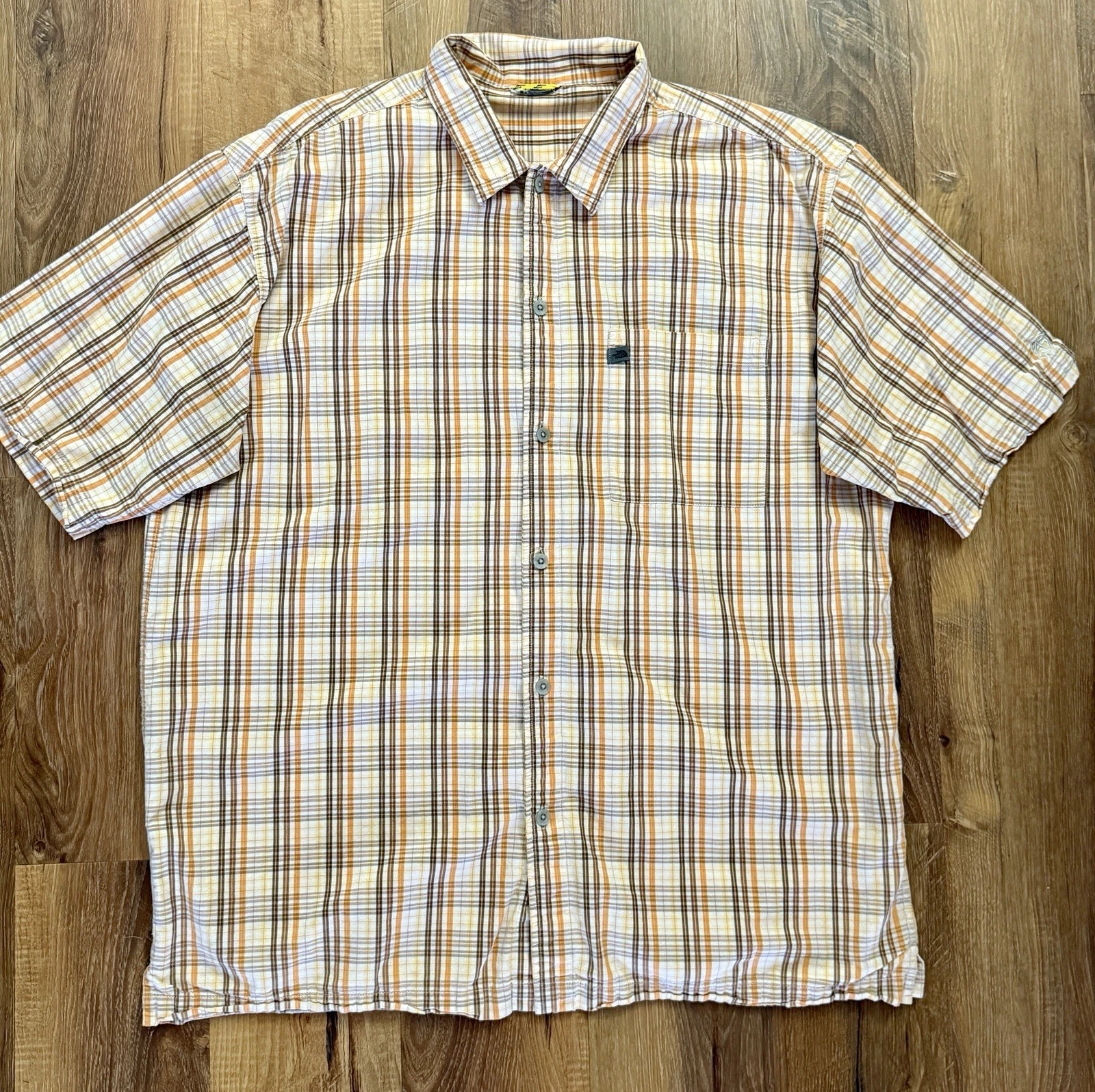 The North Face Men’s Gorpcore Short Sleeve Button Down Size XL