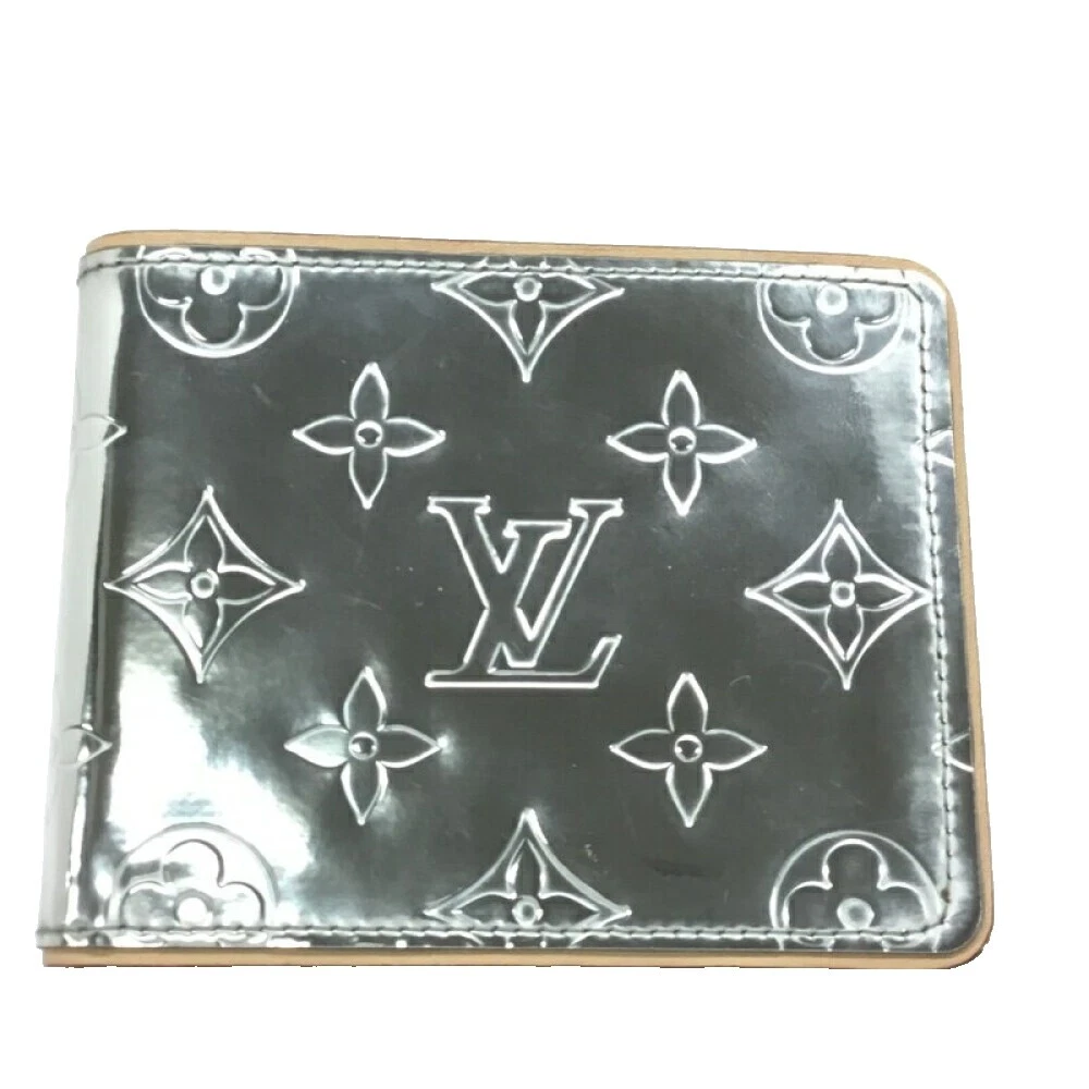 Louis Vuitton Patent Leather Wallets for Men