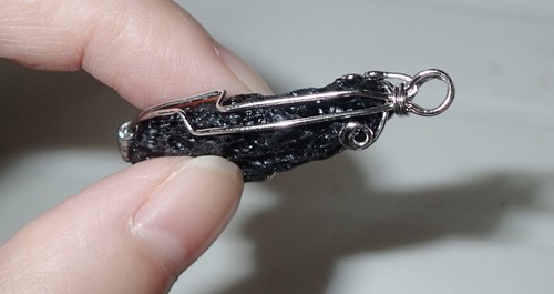 Silver Wired Black Tektite Stone Pendant 7 gram 37x16x8 mm - Picture 7 of 7