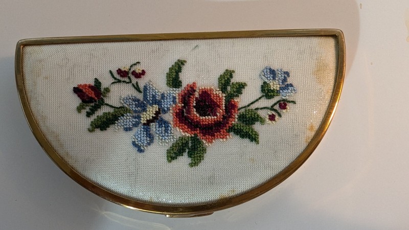 Unusual vintage needlepoint/petit point gold-tone half moon/crescent compact...