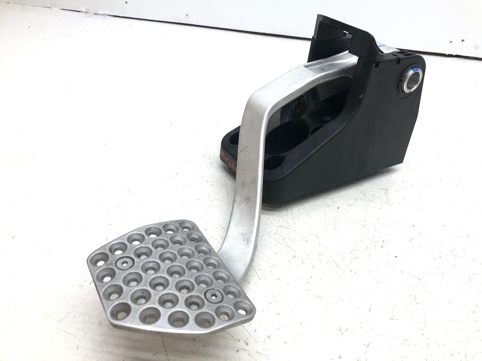2017-2020 FERRARI GTC4LUSSO BRAKE PEDAL 261832 OEM