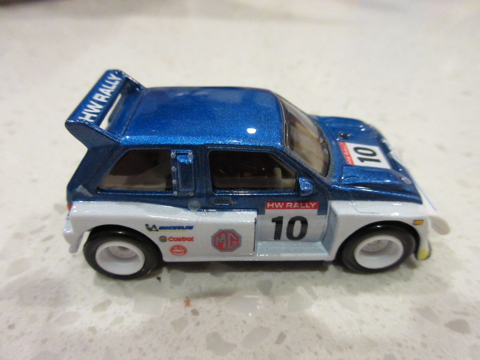 Afbeelding 2 van 6