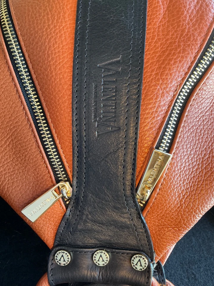 Precioso bolso/mochila convertible de cuero italiano Valentina cuero bicolor Foto 2 de 4