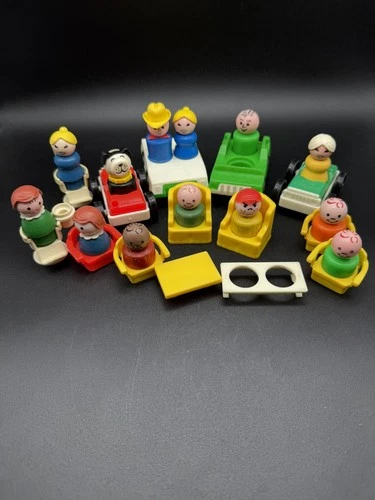 Vintage Mixed Lot Of Fisher Price Little People Figures And Accessories