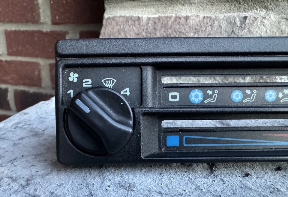 Panel de control HVAC moldura e interruptor de ventilador, VW Volkswagen Corrado T4 535919383 CA Foto 4 de 4