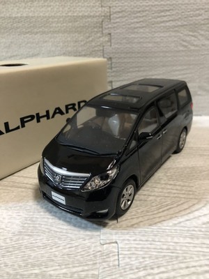 1/30 Toyota Alphard ALPHARD Early Period Color Sample Diecast Car Black