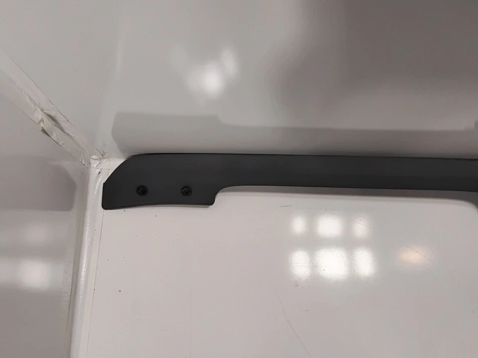 2005 - 2010 年福特探险者 LH 和右手车顶轨道行李架原始设备制造商 — 第 3/4 张图片