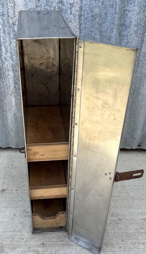 Aluminum 22x10x4” Camping Outdoors Carrying Plates/cups/silverware Storage