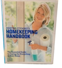 Martha Stewarts Homekeeping Handbook The Esse...
