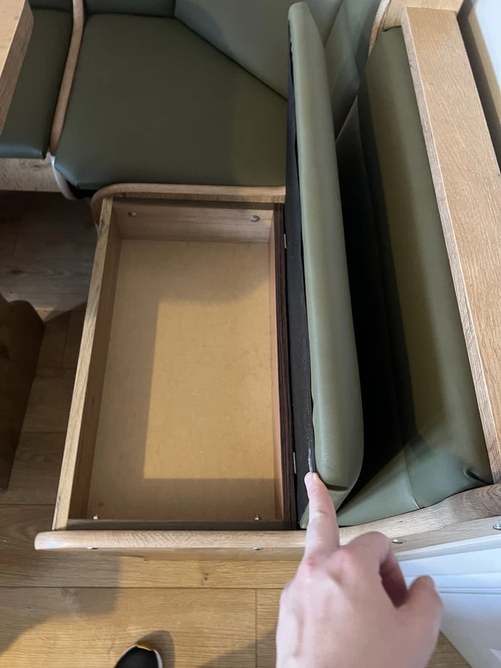 CORNER BENCH TABLE 2 STOOLS WITH STORAGE - Image 3 of 4