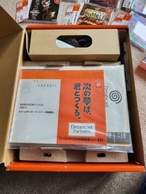 Japanese SEGA Dreamcast Console HKT-3000 Boxed complete with Maken X