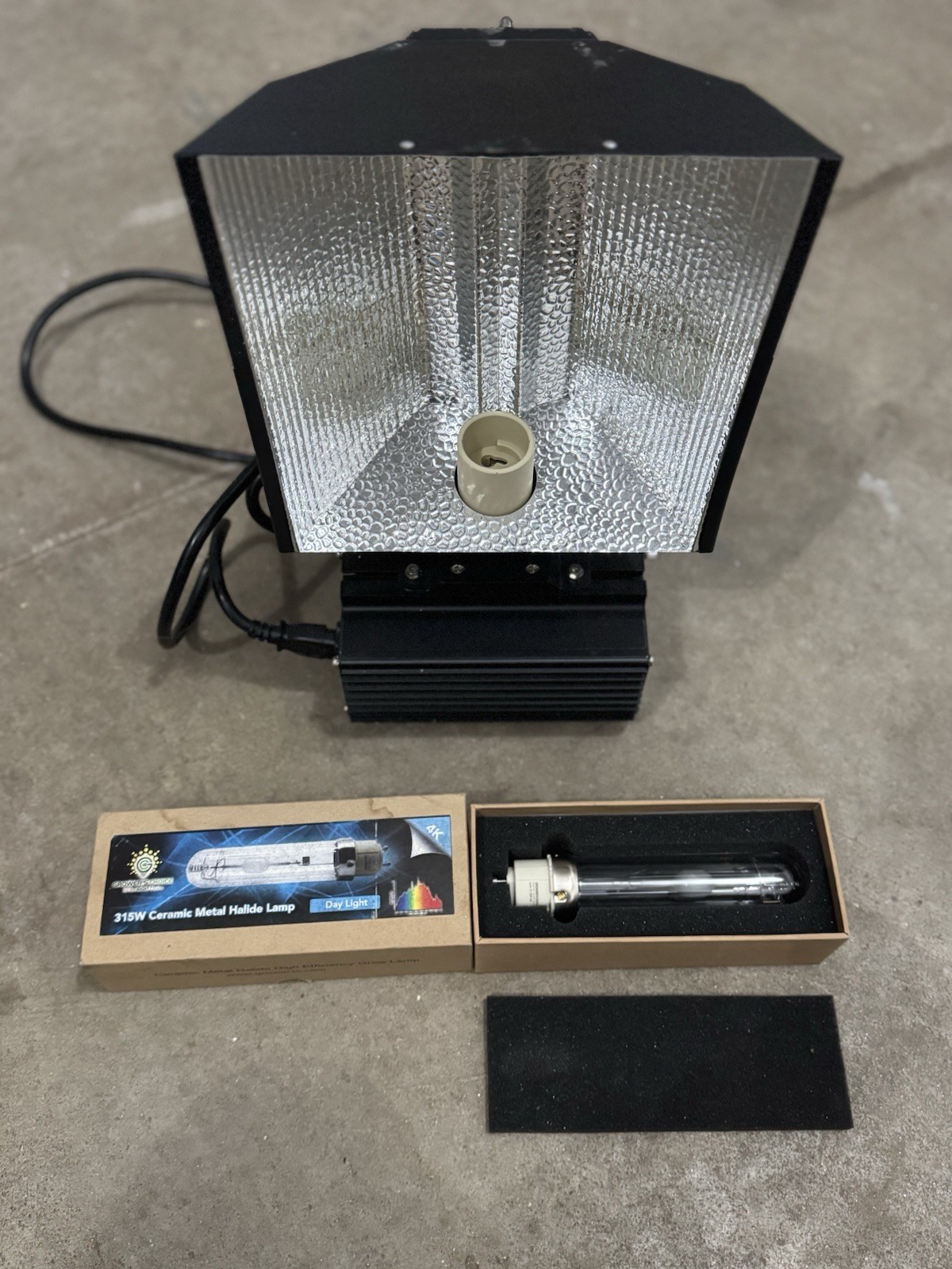 Grower's Choice 315W Ceramic Metal Halide (CMH) grow light fixture, all-in-one
