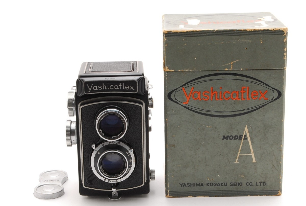 Excellent+++++ YashicaFlex Model A Twin Lens Reflex TLR 6x6 Camera