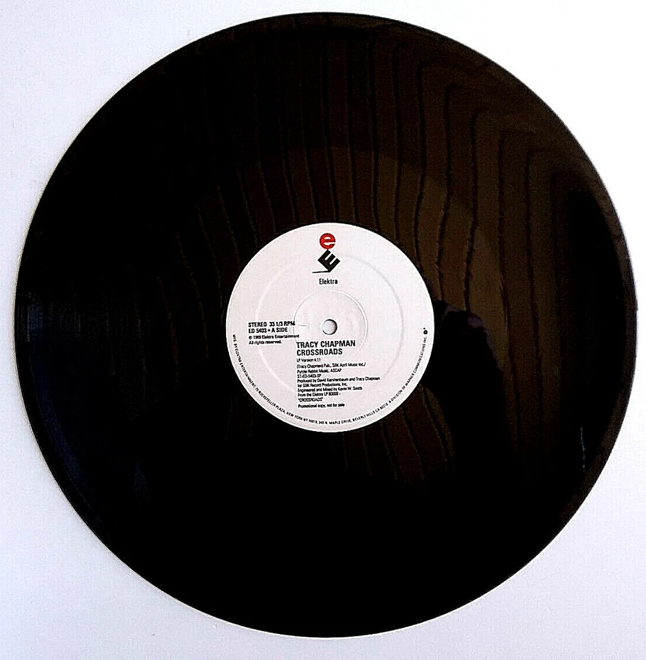 TRACY CHAPMAN - Crossroads - Vinyl Single 1989 Elektra ED 5403 Masterdisk PROMO Foto 3 de 4