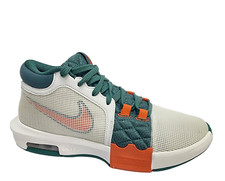 Nike LeBron Witness 8 CANNON Basketball Men's Size 8 FB2239 101 Sail Orange