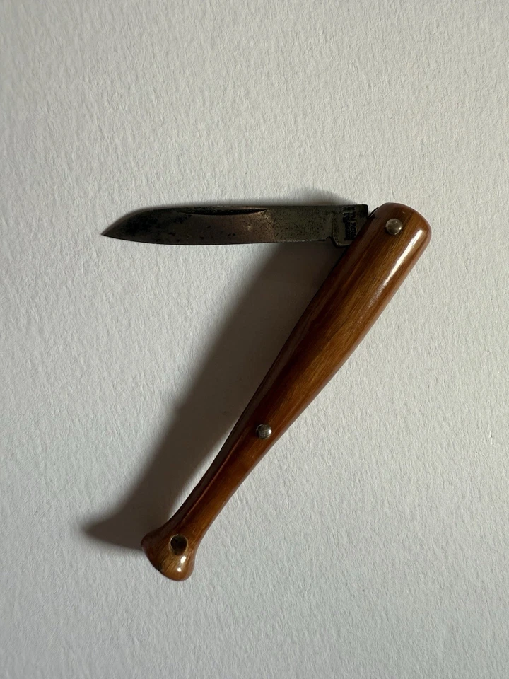 Navaja de bolsillo imperial con forma de bate de béisbol de una sola hoja coleccionable en EE. UU. Foto 2 de 4