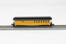 N Scale Roundhouse 88125 50' Overland Baggage Mail Combine Car C&NW #7466