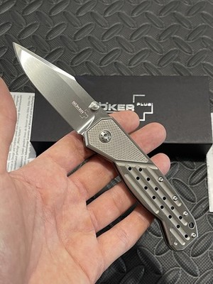 Boker Knives - Scoundrel 2 - 01BO761 - Titanium Scales w/ a VG10 Blade.Read Desc