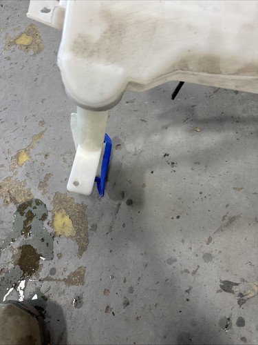 2020-2023 FORD EXPLORER WINDSHIELD WIPER WASHER RESERVOIR TANK BOTTLE 🛖 - Picture 3 of 5