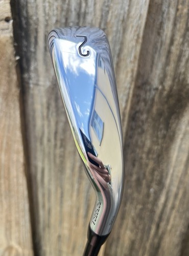 TITLEIST U505 2 IRON HZRDUS BLACK STIFF FLEX - Picture 2 of 7