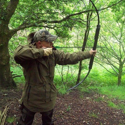 Archery 60 Folding Bow Longbow Tactical Survival Hunting Bow & 12x Carbon Arrow