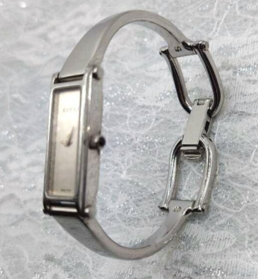 Used GUCCI 1500L Watch Gold Square Dial Swiss Rectangle Shell