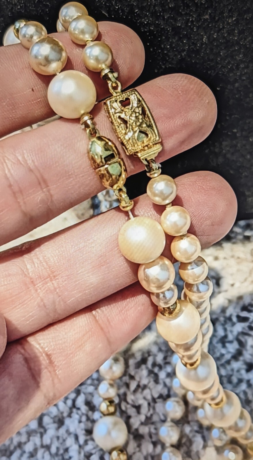 RARE Vintage Pearls Golden Tone Set 18 Gem