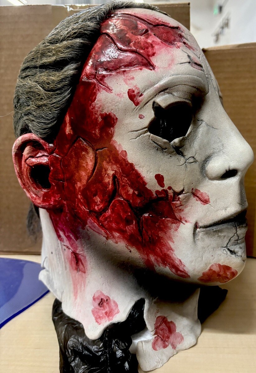 ロブ・ゾンビ films ハロウィン/ マイケル・マイヤーズ リペイントマスク Amazon.com: Trick Or Treat Studios Rob Zombie Halloween 2007