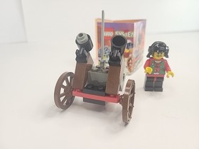 LEGO set 1099 Ninja Blaster VINTAGE CASTLE 100% complete w/ instructions Minifig