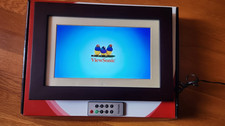 ViewSonic VFD1028W-31 High Resolution 1024X600 10.1" Digital Photo Frame