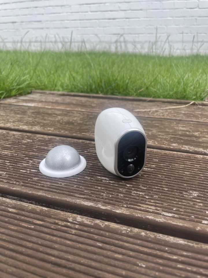 HD Sicherheitskamera Arlo 3030 mit Aufhängermagnet – Outdoor Überwachungskamera - Bild 2 von 4