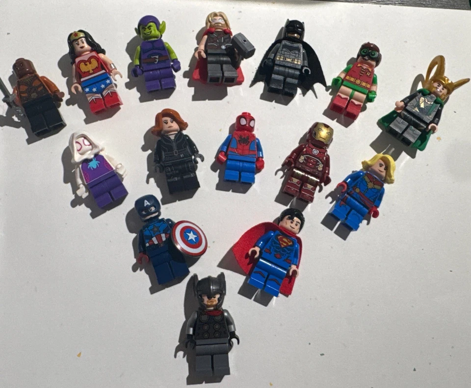 Lego Hero Lot Of 15.  Batman, Thor, Superman/Woman, Spider Man - Image 3 of 4