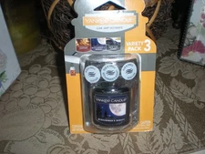 Yankee Candle Car Jar Air Freshener Variety 3 Pack Leather, New Car & Midsummer