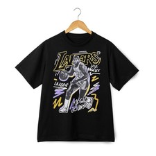 Vintage Lakers Basketbaall Legend Caricature Style Graphic Tee ON TREND